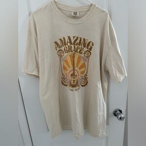 NWOT graphic tshirt